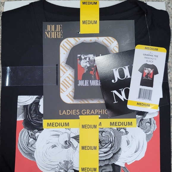 T-shirts - Picture 2 of 3